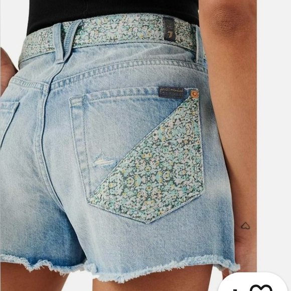 7 For All Mankind Monroe jean shorts - Picture 2 of 7